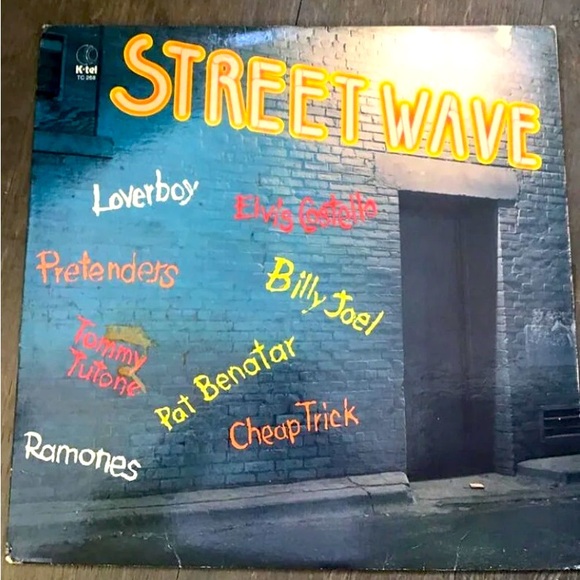 1980 Streetwave vinyl record - Picture 1 of 3